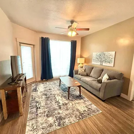 Ultra-Luxury 2Br Downtown Condo